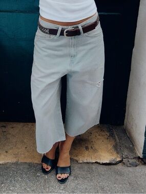 Zara Pale Gray Wide-Leg Jorts Jeans
